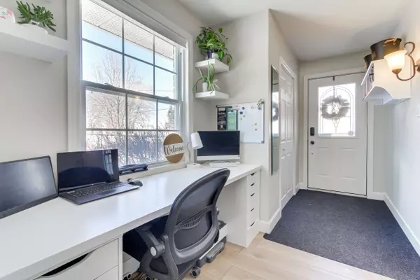 East Gwillimbury, ON L0G 1M0,4881 Mount Albert RD