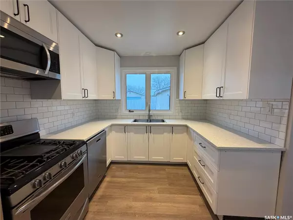 Regina, SK S4R 5A4,60 RITCHIE CRESCENT