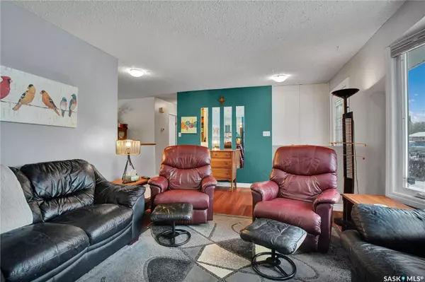 Saskatoon, SK S7L 4M6,97 McGee CRESCENT