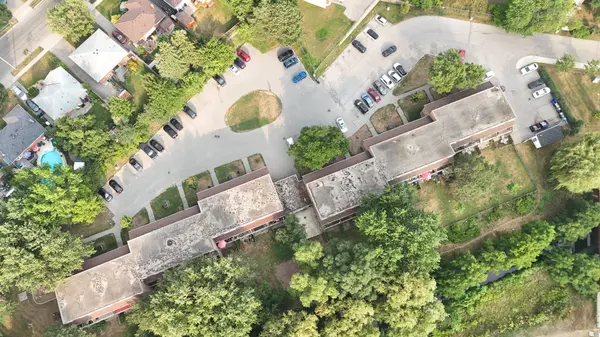 Kitchener, ON N2C 1K7,1200 Courtland AVE #44