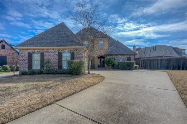 Bossier City, LA 71112,520 Falling Water Circle