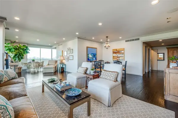 Dallas, TX 75219,3601 Turtle Creek Boulevard #1006