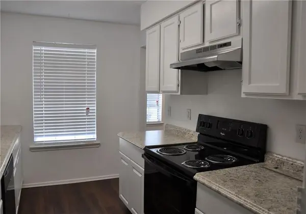 Kennedale, TX 76060,822 Woodland Court #820 & 822