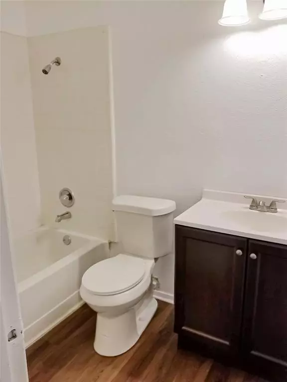 Kennedale, TX 76060,822 Woodland Court #820 & 822