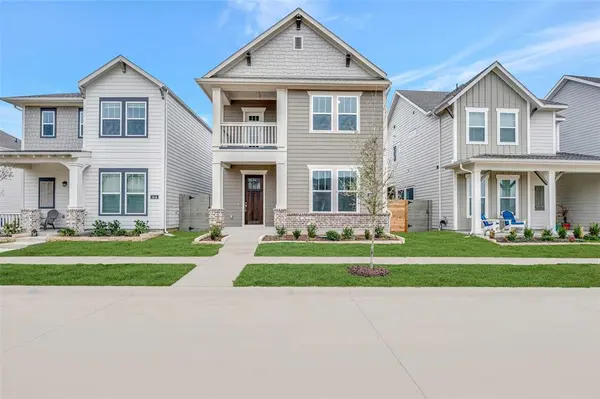 1410 Roundup Way, Argyle, TX 76226