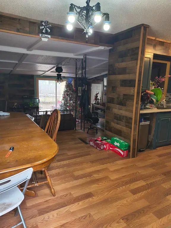 Paris, TX 75460,641 SE 22nd