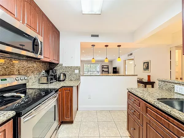 Sunny Isles Beach, FL 33160,201 178th Dr #218