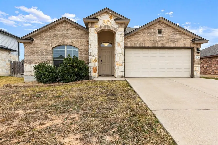 11233 Buzzard Gulch Drive, Waco, TX 76708