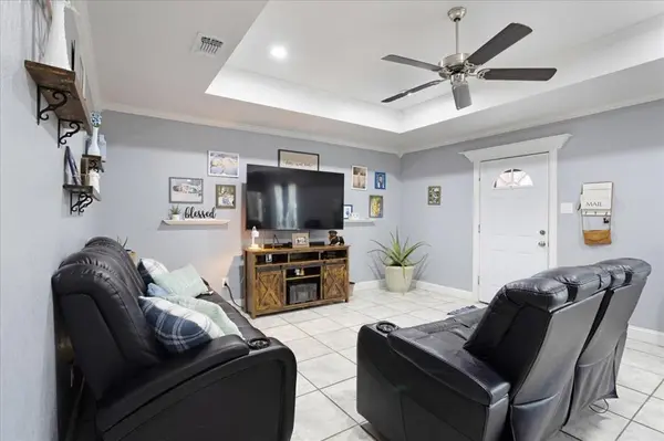 Sherman, TX 75090,1122 S Hazelwood