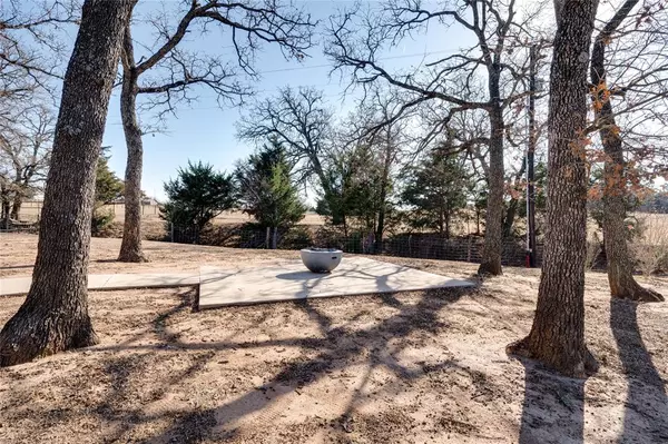 Whitesboro, TX 76273,11776 E US Highway 82