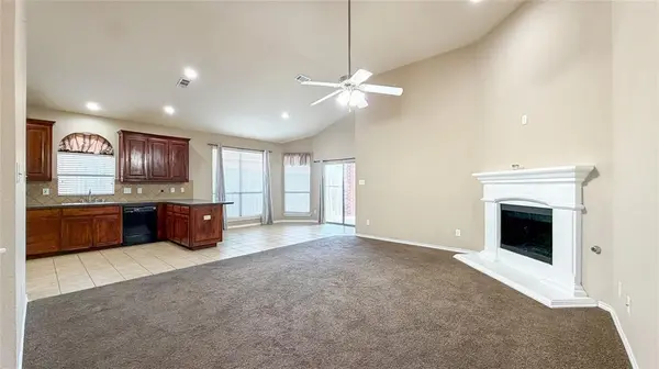 Arlington, TX 76002,1725 Wild Deer Way