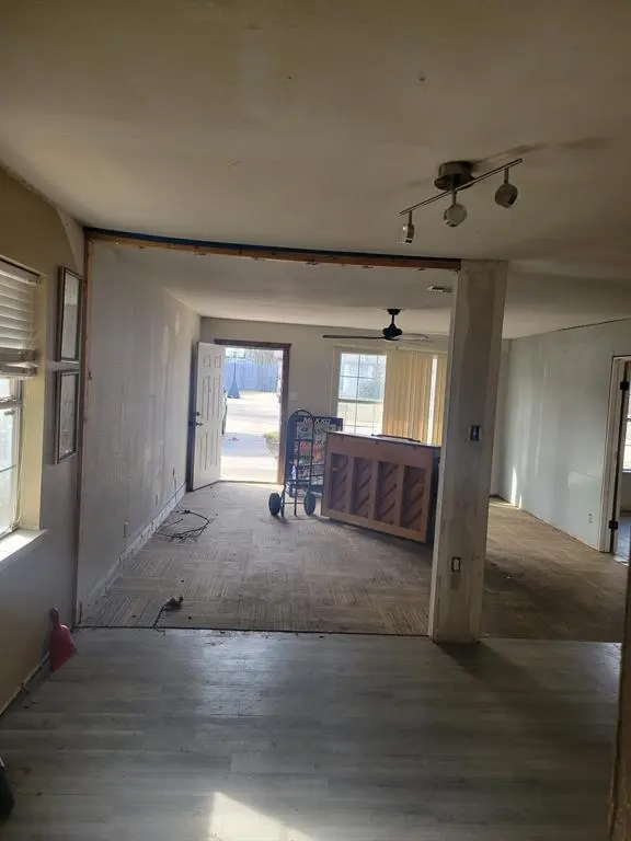 Paris, TX 75460,2135 40th Street SE