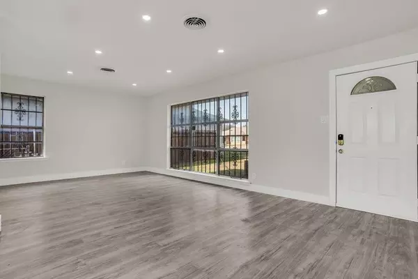 Dallas, TX 75216,1246 Brookmere Drive