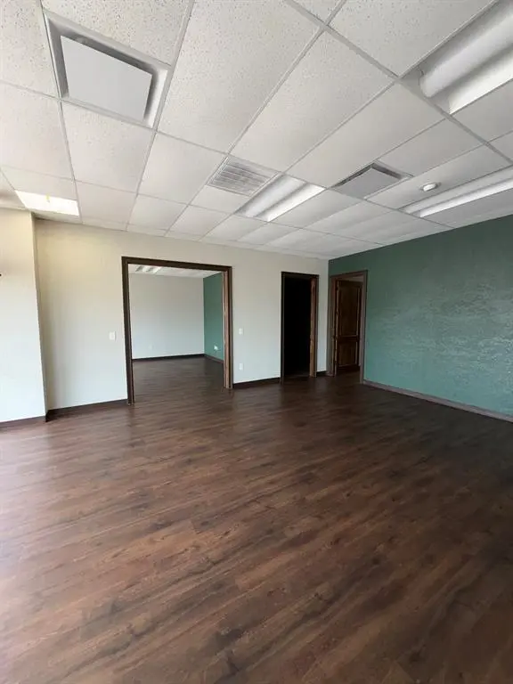 Ennis, TX 75119,2203 W Ennis Avenue #400