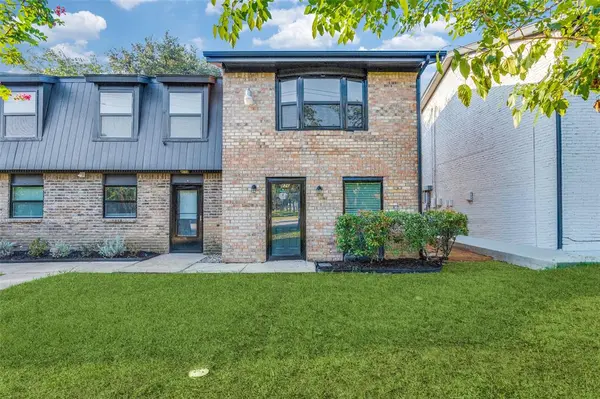 826 Wildwood Lane, Grapevine, TX 76051