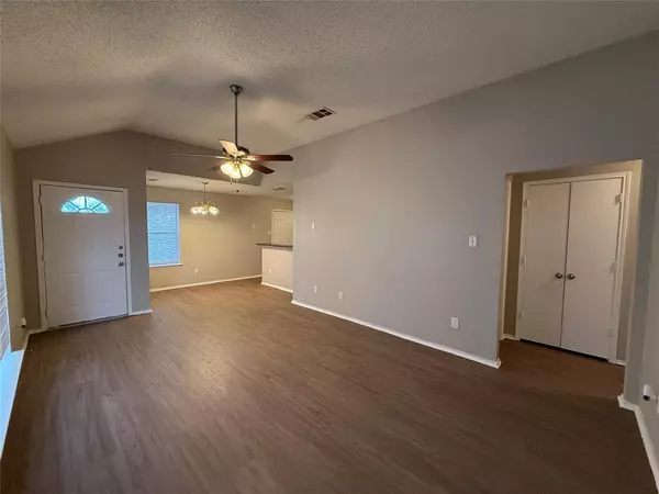 Dallas, TX 75227,9636 Stonewood Drive