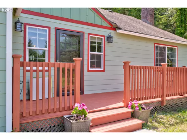 Astoria, OR 97103,90313 HIGHWAY 202