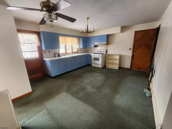 Washington Boro, NJ 07882,37 Carlton Ave