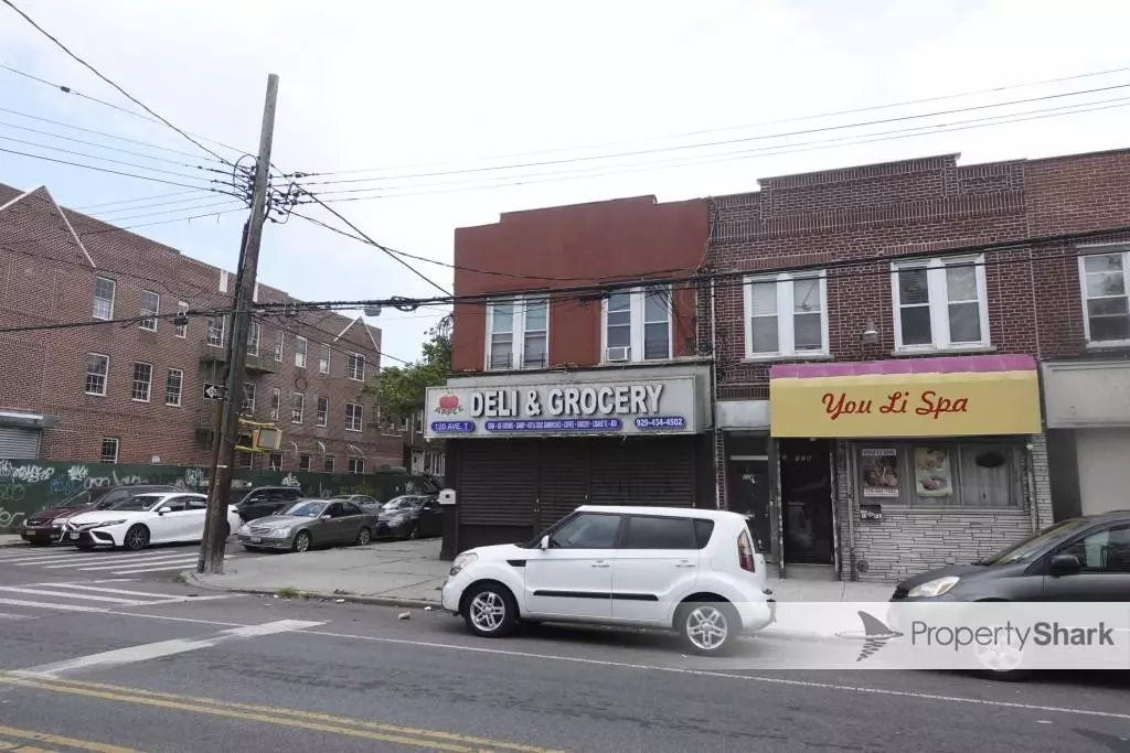 Brooklyn, NY 11223,120 Avenue T