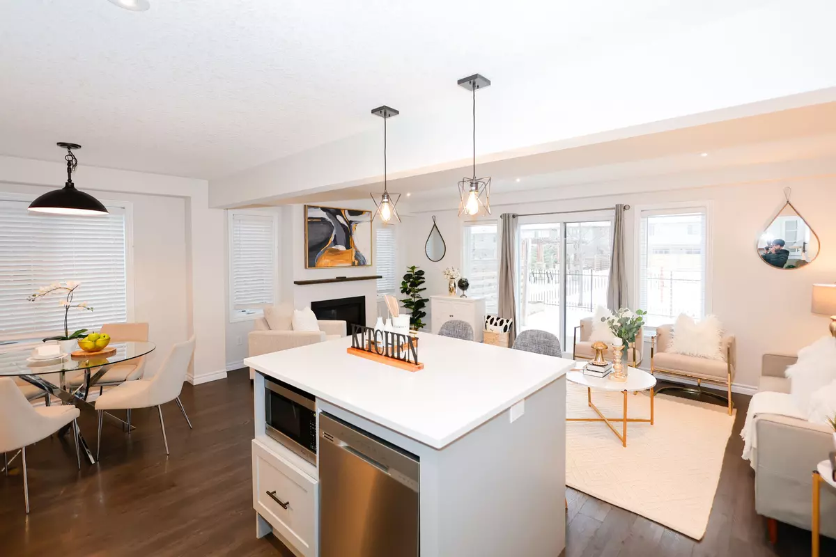 London South, ON N6K 0G3,2040 SHORE RD #9