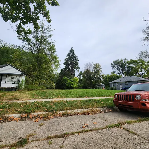 Detroit, MI 48228,10086 ROSEMONT AVE