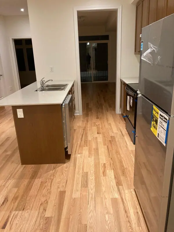 Pickering, ON L1V 2P8,2948 Peter Matthews DR