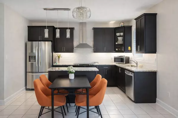 Milton, ON L9T 8H9,945 Farmstead DR