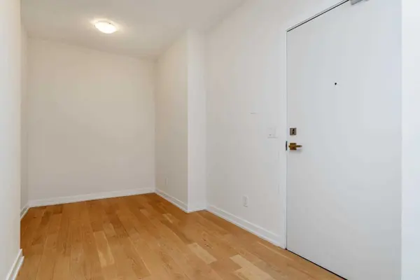 Mississauga, ON L5B 0J8,510 Curran PL #3202