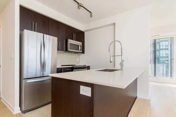 Mississauga, ON L5B 0J8,510 Curran PL #3202