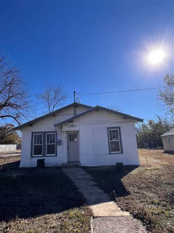 Coleman, TX 76834,316 E 7th Street