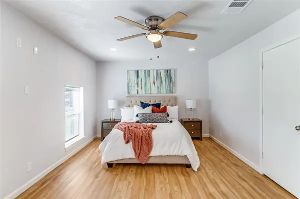 Dallas, TX 75227,9535 Crestshire Drive