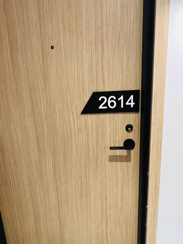 Toronto C08, ON M5A 0Z5,35 Parliament ST #2614