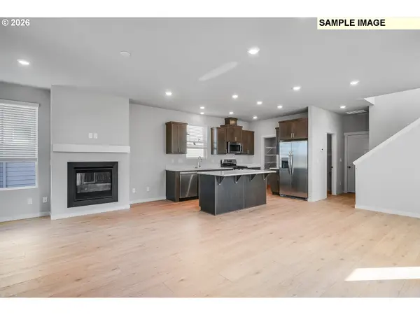 Eugene, OR 97402,1092 Legacy ST