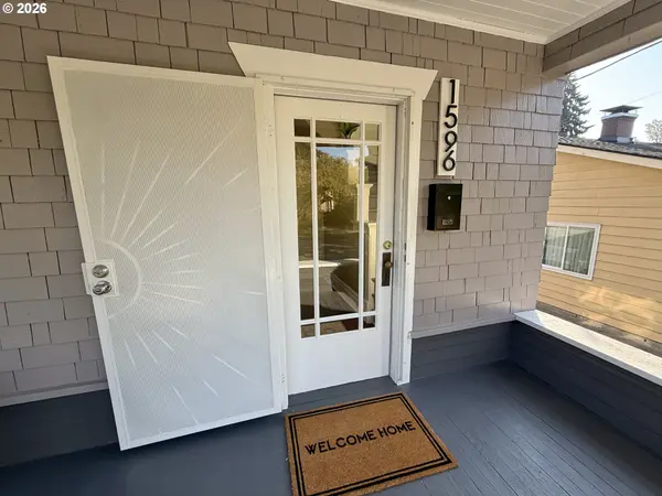 Salem, OR 97301,1596 NE CHEMEKETA ST