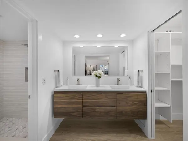 Jupiter, FL 33477,300 N Highway A1a #103E