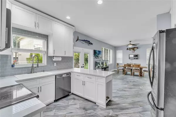 Coral Springs, FL 33071,847 NW 127th Ave