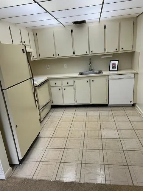 Coconut Creek, FL 33066,1904 Bermuda Cir #G3