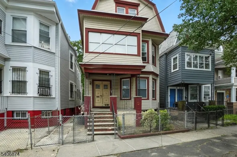 Irvington Twp., NJ 07111,97 Hopkins Pl