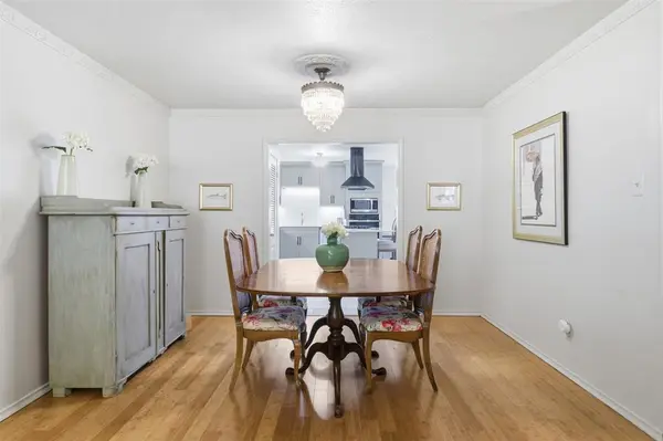 Dallas, TX 75225,9027-9029 Villa Park Circle