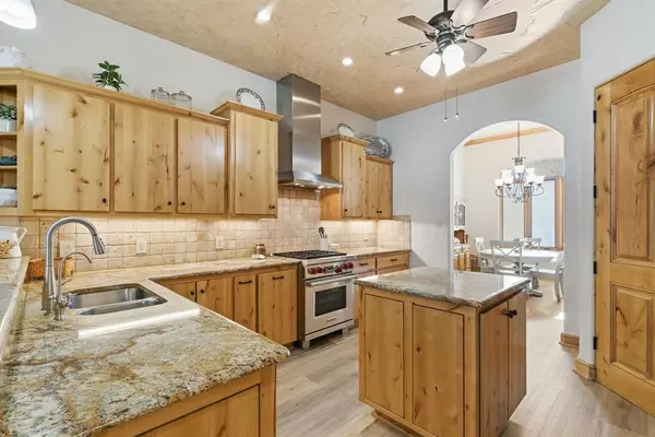 Lipan, TX 76462,712 S Sugartree Drive