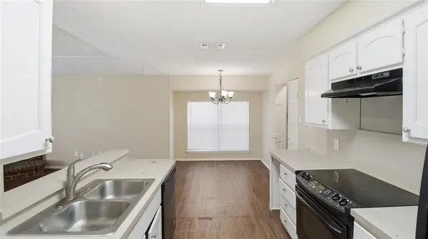 Burleson, TX 76028,773 Parkview Drive