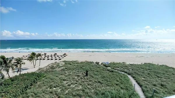 1200 Holiday Drive #401, Fort Lauderdale, FL 33316