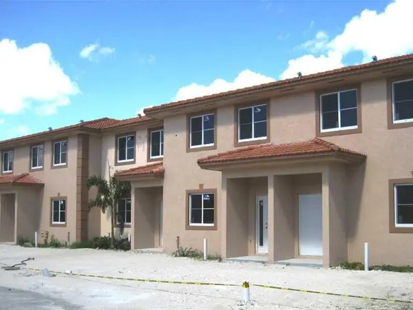 1854 NW 143rd TER #1854, Opa-locka, FL 33054