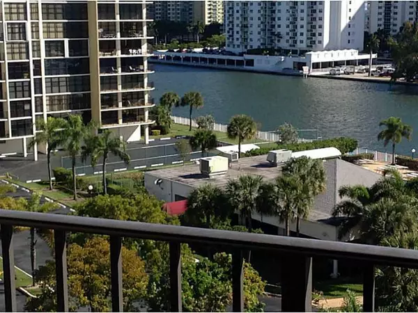 400 Leslie Dr #808, Hallandale Beach, FL 33009