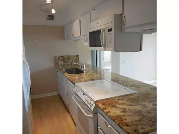 Oakland Park, FL 33334