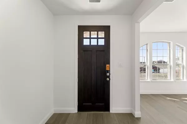 Forney, TX 75126,512 Pinnacles Court