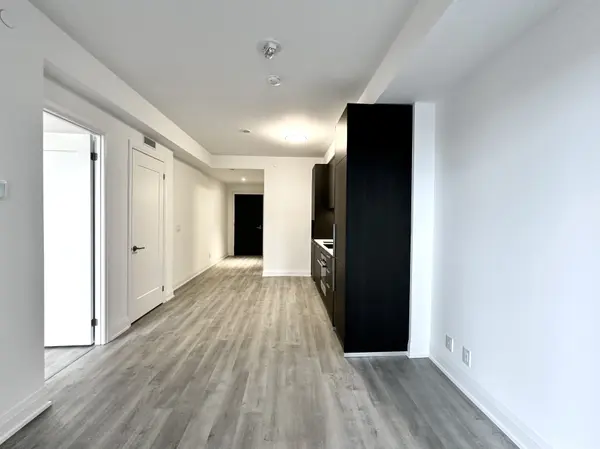 Toronto C10, ON M4P 1T9,65 Broadway AVE #1702