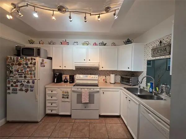 Fort Lauderdale, FL 33319,3940 Inverrary Blvd #507-A