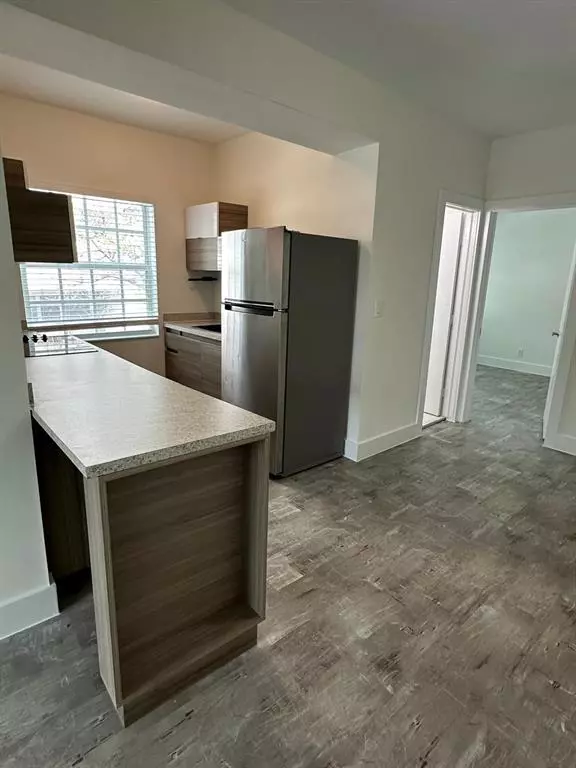 Coral Gables, FL 33134,130 Antiquera Ave