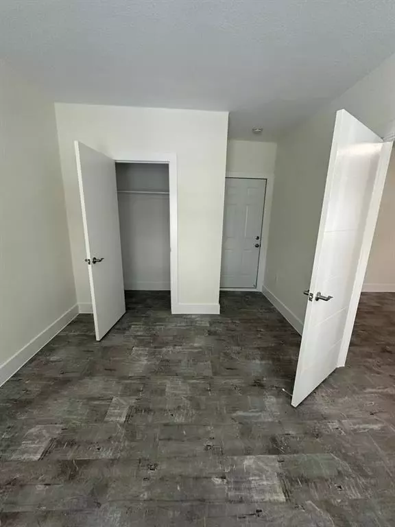 Coral Gables, FL 33134,130 Antiquera Ave